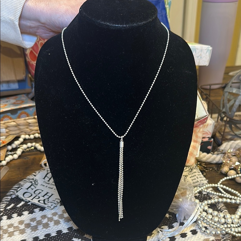 Elegant Silver Necklace